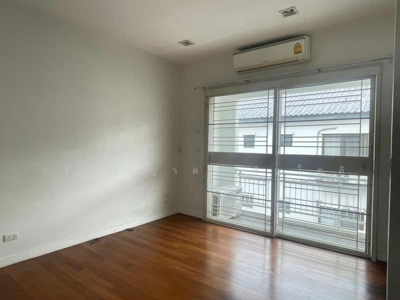 SPACE Ladprao-Mengjai, Bangkok, Pracha Uthit Road (Mengjai), Wang Thonglang, Wang Thonglang, Bangkok, 3 Bedrooms, 220 sqm, Townhouse For Rent, by ปรินทร์ญาดา ชิณโชติ, 500251013 - DDproperty.com