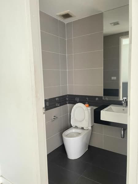 SPACE Ladprao-Mengjai, Bangkok, Pracha Uthit Road (Mengjai), Wang Thonglang, Wang Thonglang, Bangkok, 3 Bedrooms, 220 sqm, Townhouse For Rent, by ปรินทร์ญาดา ชิณโชติ, 500251013 - DDproperty.com