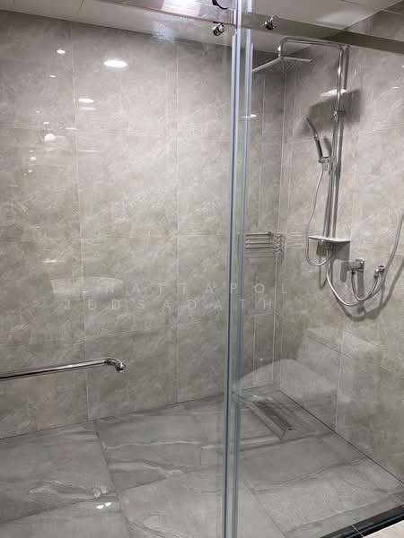 D.S. Tower 1 Sukhumvit 33, Bangkok, Soi Phrom Chit, Khlong Tan Nua, Watthana, Bangkok, 4 Bedrooms, 280 sqm, Condo For Rent, by Nattapol Jedsadathitikul, 500251017 - DDproperty.com