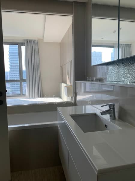 H Sukhumvit 43, Bangkok, 28 Sukhumvit 34 Road, Khlong Tan Nua, Watthana, Bangkok, 2 Bedrooms, 74 sqm, Condo For Rent, by Nattapol Jedsadathitikul, 500251040 - DDproperty.com