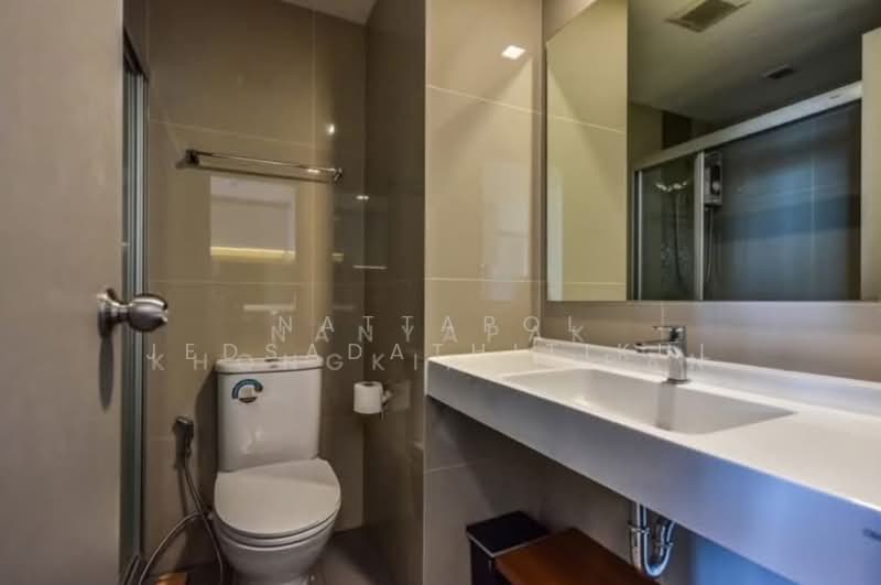 IDEO Sathorn-Wongwian Yai, Bangkok, 219 Soi Krung Thonburi 1, Khlong Ton Sai, Khlong San, Bangkok, 2 Bedrooms, 54 sqm, Condo For Sale, by Nattapol Jedsadathitikul, 500251048 - DDproperty.com