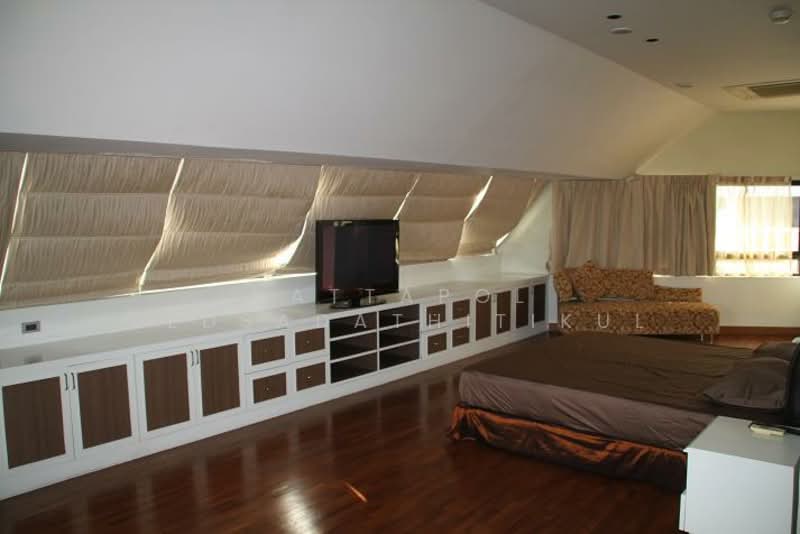 President Park Sukhumvit 24, Bangkok, 99 Sukhumvit 24 Alley, Khlongtoei Nua, Watthana, Bangkok, 5 Bedrooms, 490 sqm, Condo For Rent, by Nattapol Jedsadathitikul, 500251054 - DDproperty.com