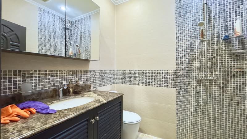 Villa for Rent in South Pattaya near Jomtien Beach, Chon Buri (Pattaya), Chaiyapruek 2nd Road, Bang Lamung, Bang Lamung (Pattaya), Chon Buri (Pattaya), 4 Bedrooms, 250 sqm, Villa For Rent, by Siwas Thepphabut, 500251058 - DDproperty.com