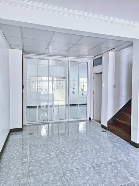 ไม่พบโครงการ, Bangkok, ลาดพร้าว 115-121, Khlong Chan, Bang Kapi, Bangkok, 4 Bedrooms, 200 sqm, Single Detached House For Rent, by ณัฐพงศ์ สุนทรอรุณ, 500251095 - DDproperty.com