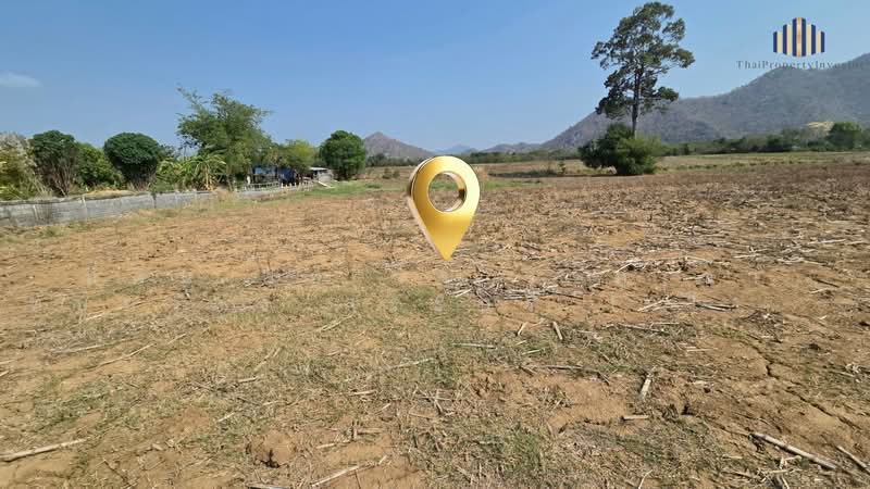 10 Rai Mountain-View Land in Thap Kwang, Saraburi | Under 10 MB | 2 km to Mittraphap Rd, Saraburi, Thap Kwang, Kaeng Khoi, Saraburi, , 16,400 sqm, Land For Sale, by คุณเอ็มมี่, 500251100 - DDproperty.com