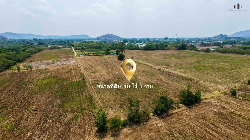 For Sale - 10 Rai Mountain-View Land in Thap Kwang, Saraburi | Under 10 MB | 2 km to Mittraphap Rd, Saraburi