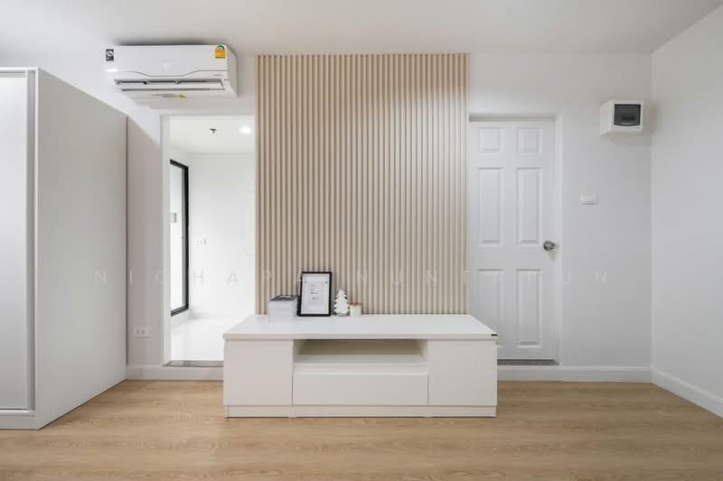 Lumpini Place Pinklao, Bangkok, 28 Borommaratchachonnani Road, Bang Bamru, Bang Phlat, Bangkok, 1 Bedroom, 30 sqm, Condo For Sale, by Nichapa Nuntapun, 500251112 - DDproperty.com