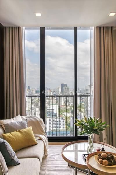 Noble State 39, Bangkok, 35 Soi Sukhumvit 39, Khlong Tan Nua, Watthana, Bangkok, 2 Bedrooms, 60 sqm, Condo For Rent, by Sarena Choengsamor, 500251145 - DDproperty.com
