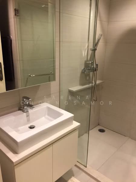 Siri At Sukhumvit, Bangkok, 902 Sukhumvit Road, Phra Kanong, Khlong Toei, Bangkok, 2 Bedrooms, 71 sqm, Condo For Rent, by Sarena Choengsamor, 500251148 - DDproperty.com