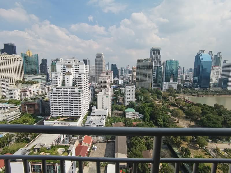 Lake Green, Bangkok, 199 Sukhumvit Soi 8, Khlong Toei, Khlong Toei, Bangkok, 3 Bedrooms, 150 sqm, Condo For Rent, by Krittin Tansida, 500251153 - DDproperty.com