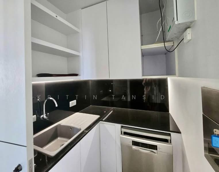 Vittorio 39, Bangkok, 8 Sukhumvit, Khlong Tan Nua, Watthana, Bangkok, 2 Bedrooms, 127 sqm, Condo For Rent, by Krittin Tansida, 500251176 - DDproperty.com