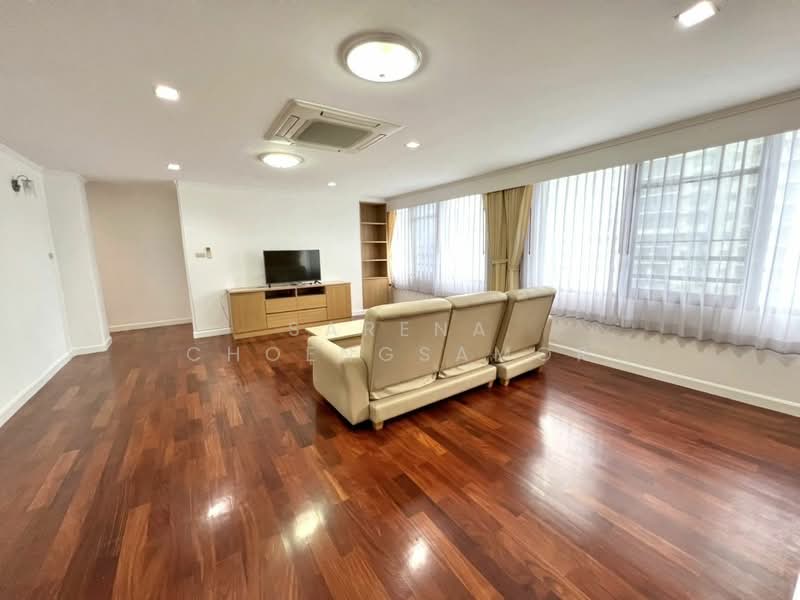 Acadamia Grand Tower, Bangkok, Soi Sukhumvit 43, Khlong Tan Nua, Watthana, Bangkok, 3 Bedrooms, 150 sqm, Condo For Rent, by Sarena Choengsamor, 500251261 - DDproperty.com