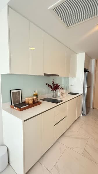 Hyde Sukhumvit 11, Bangkok, 11 Soi Sukhumvit 11, Khlongtoei Nua, Watthana, Bangkok, 1 Bedroom, 35 sqm, Condo For Sale, by Sarena Choengsamor, 500251294 - DDproperty.com