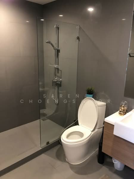 Noble Revo Silom, Bangkok, 88 Soi Surasak Surasak Road, Silom, Bang Rak, Bangkok, 1 Bedroom, 51 sqm, Condo For Sale, by Sarena Choengsamor, 500251322 - DDproperty.com