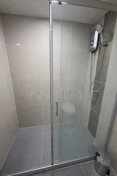 IDEO Ratchada-Sutthisan, Bangkok, Sutthisan Winitchai Road, Din Daeng, Din Daeng, Bangkok, 2 Bedrooms, 72 sqm, Condo For Sale, by Krittin Tansida, 500251323 - DDproperty.com