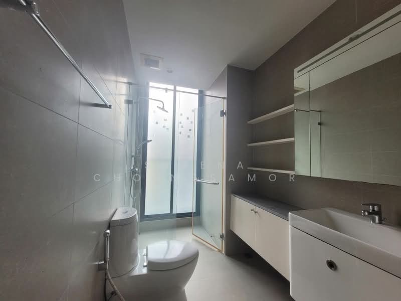 Noble Ploenchit, Bangkok, 1035 Ploenchit Road, Lumphini, Pathum Wan, Bangkok, 2 Bedrooms, 58 sqm, Condo For Rent, by Sarena Choengsamor, 500251338 - DDproperty.com