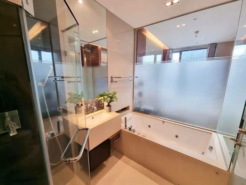 The Address Sukhumvit 28, Bangkok, 1 Soi Sukhumvit 28, Khong Tan, Khlong Toei, Bangkok, 1 Bedroom, 45 sqm, Condo For Rent, by Sarena Choengsamor, 500251357 - DDproperty.com