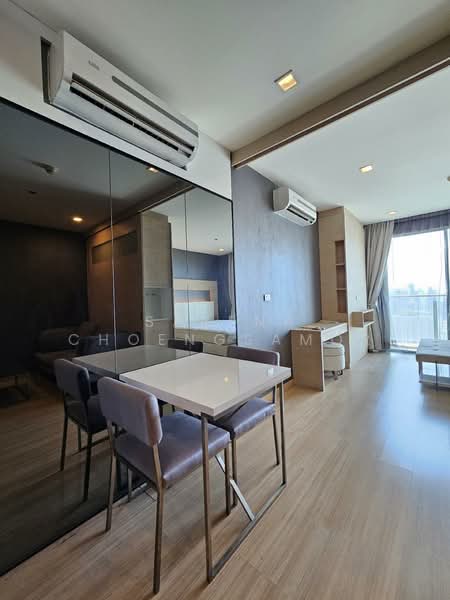 Sky Walk Residences, Bangkok, 1599 Sukhumvit Road, Phra Kanong Nua, Watthana, Bangkok, 1 Bedroom, 40 sqm, Condo For Rent, by Sarena Choengsamor, 500251394 - DDproperty.com