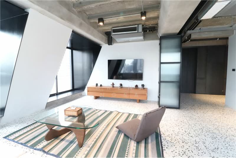 Diamond Tower, Bangkok, Silom, Silom, Bang Rak, Bangkok, 2 Bedrooms, 257 sqm, Condo For Sale, by Sarena Choengsamor, 500251396 - DDproperty.com