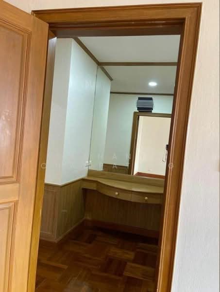 Tower Park, Bangkok, 88 Soi Sukhumvit 3, Sukhumvit Road, Khlongtoei Nua, Watthana, Bangkok, 4 Bedrooms, 363 sqm, Condo For Sale, by Suchanya Champatong, 500251408 - DDproperty.com