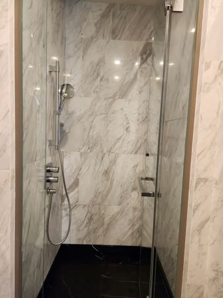 Saladaeng One, Bangkok, Sala Daeng 1 Alley, Silom, Bang Rak, Bangkok, 1 Bedroom, 50 sqm, Condo For Rent, by Suchatchaya Supawachiranant, 500251448 - DDproperty.com