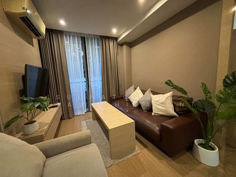 Klass Silom, Bangkok, 52 Silom Road, Silom, Bang Rak, Bangkok, 1 Bedroom, 38 sqm, Condo For Sale, by Suchatchaya Supawachiranant, 500251461 - DDproperty.com