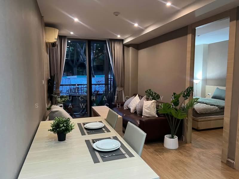 Klass Silom, Bangkok, 52 Silom Road, Silom, Bang Rak, Bangkok, 1 Bedroom, 38 sqm, Condo For Sale, by Suchatchaya Supawachiranant, 500251461 - DDproperty.com
