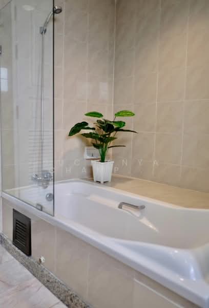 SanguanSap Mansion, Bangkok, Sathorn Soi 9, Yan Nawa, Sathon, Bangkok, 5 Bedrooms, 420 sqm, Apartment For Rent, by Suchanya Champatong, 500251491 - DDproperty.com