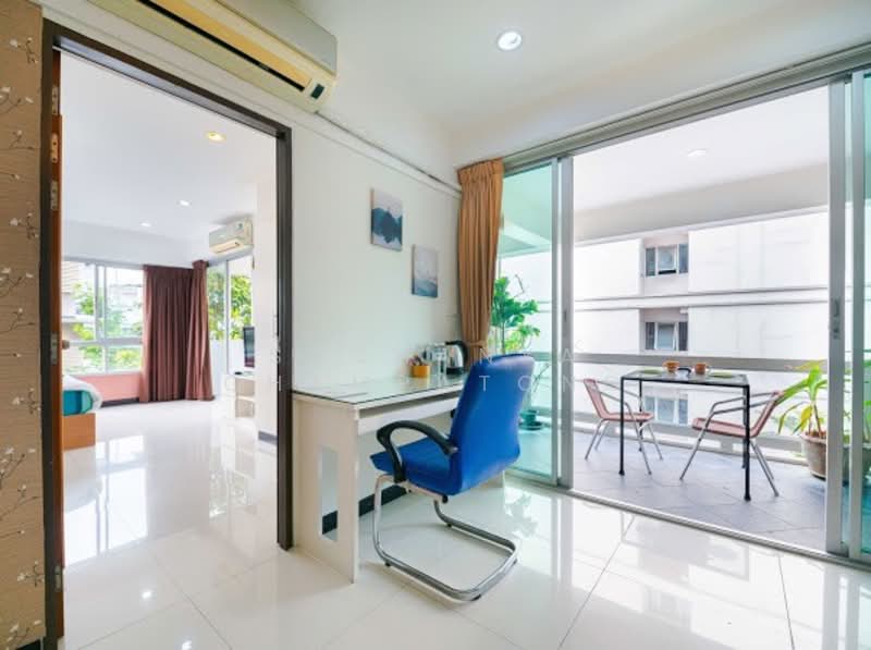 Baan Sabai Rama 4, Bangkok, Soi Sribumpen, Thung Maha Mek, Sathon, Bangkok, 2 Bedrooms, 70 sqm, Apartment For Rent, by Suchanya Champatong, 500251495 - DDproperty.com