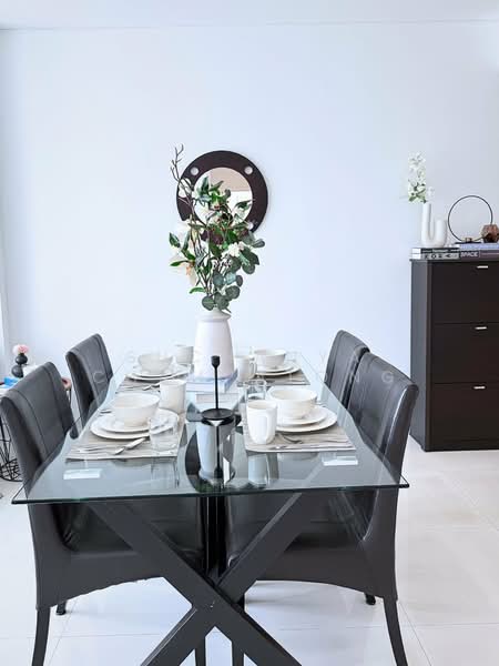 Fullerton Sukhumvit, Bangkok, Sukhumvit Road, Khlong Tan Nua, Watthana, Bangkok, 2 Bedrooms, 96 sqm, Condo For Sale, by Suchanya Champatong, 500251500 - DDproperty.com