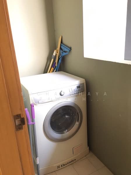 The Emporio Place, Bangkok, 93 Soi Sukhumvit 24, Sukhumvit Road, Khong Tan, Khlong Toei, Bangkok, 1 Bedroom, 80 sqm, Condo For Rent, by Suchatchaya Supawachiranant, 500251513 - DDproperty.com