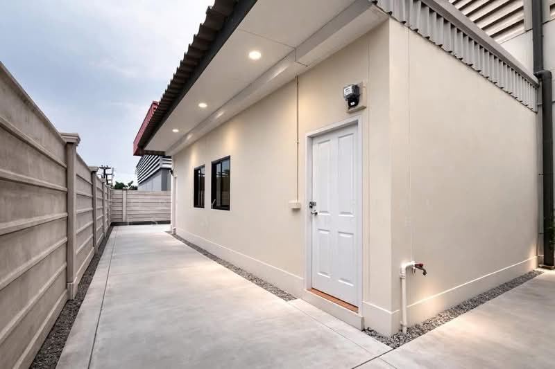 ให้เช่า! โรงงาน/โกดัง/ออฟฟิศ พื้นที่รวม 5000 กว่า ตรม., Samut Sakhon, Khlong Madua, Krathum Baen, Samut Sakhon, , 5,000 sqm, Warehouse/Factory For Rent, by Forty-Six Real Estate Group, 500251515 - DDproperty.com