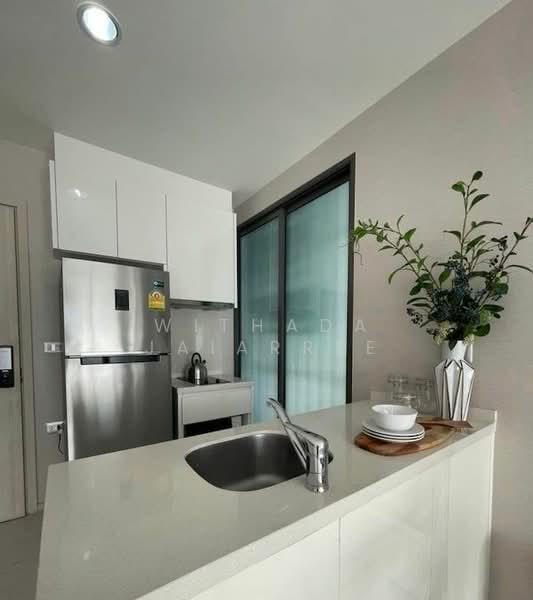 Rhythm Sukhumvit 42, Bangkok, Soi Sukhumvit 42, Sukhumvit Road, Phra Kanong, Khlong Toei, Bangkok, 1 Bedroom, 48 sqm, Condo For Rent, by Withada Jaiarree, 500251556 - DDproperty.com