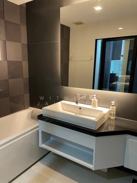 Ivy Ampio, Bangkok, 48 Ratchadaphisek Road, Huai Khwang, Huai Khwang, Bangkok, 1 Bedroom, 44 sqm, Condo For Rent, by Withada Jaiarree, 500251563 - DDproperty.com