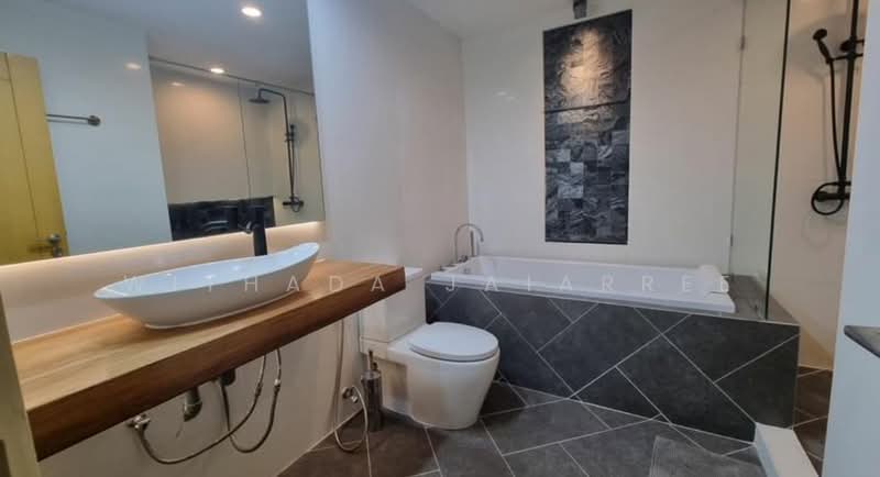 Wind Sukhumvit 23, Bangkok, 136 Soi Sukhumvit 23, Sukhumvit Road, Khlongtoei Nua, Watthana, Bangkok, 2 Bedrooms, 109 sqm, Condo For Rent, by Withada Jaiarree, 500251574 - DDproperty.com