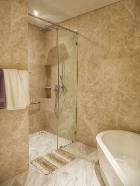 Sindhorn Residence, Bangkok, 54 Soi Ton Son, Lumphini, Pathum Wan, Bangkok, 2 Bedrooms, 93 sqm, Condo For Rent, by Suchatchaya Supawachiranant, 500251586 - DDproperty.com