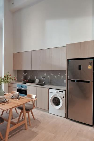 The Lofts Silom, Bangkok, Pramuan Road, Silom, Bang Rak, Bangkok, 2 Bedrooms, 75 sqm, Condo For Rent, by Withada Jaiarree, 500251596 - DDproperty.com