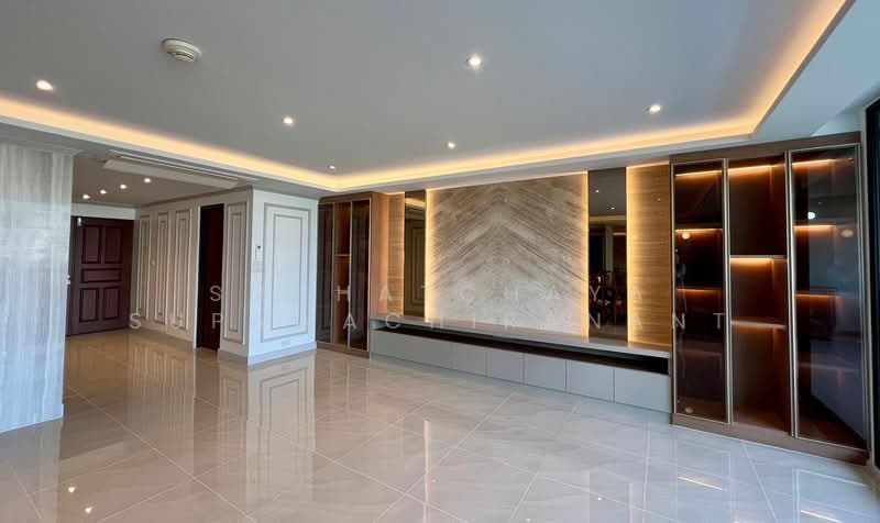 Somkid Gardens, Bangkok, Ploenchit, Lumphini, Pathum Wan, Bangkok, 4 Bedrooms, 211 sqm, Condo For Rent, by Suchatchaya Supawachiranant, 500251597 - DDproperty.com