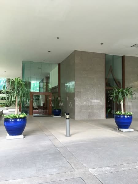 Somkid Gardens, Bangkok, Ploenchit, Lumphini, Pathum Wan, Bangkok, 4 Bedrooms, 211 sqm, Condo For Rent, by Suchatchaya Supawachiranant, 500251597 - DDproperty.com