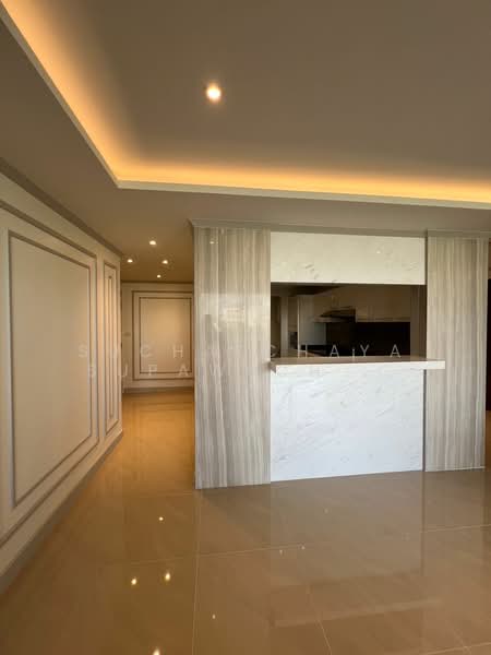 Somkid Gardens, Bangkok, Ploenchit, Lumphini, Pathum Wan, Bangkok, 4 Bedrooms, 211 sqm, Condo For Rent, by Suchatchaya Supawachiranant, 500251597 - DDproperty.com