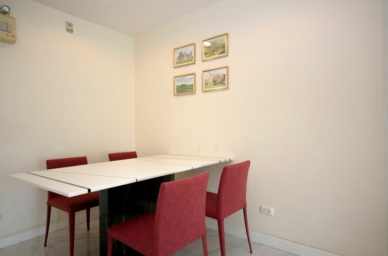 Serene Place Sukhumvit 24, Bangkok, 9 Soi Sukhumvit 24, Sukhumvit Road, Khong Tan, Khlong Toei, Bangkok, 2 Bedrooms, 80 sqm, Condo For Rent, by Withada Jaiarree, 500251620 - DDproperty.com