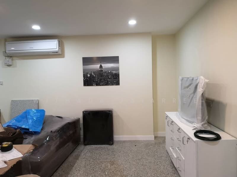 Witthayu Complex, Bangkok, 1673 New Petchaburi Road, Makkasan, Ratchathewi, Bangkok, 2 Bedrooms, 70 sqm, Condo For Rent, by Withada Jaiarree, 500251623 - DDproperty.com