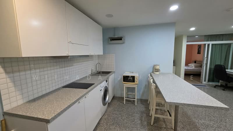 Witthayu Complex, Bangkok, 1673 New Petchaburi Road, Makkasan, Ratchathewi, Bangkok, 2 Bedrooms, 70 sqm, Condo For Rent, by Withada Jaiarree, 500251623 - DDproperty.com