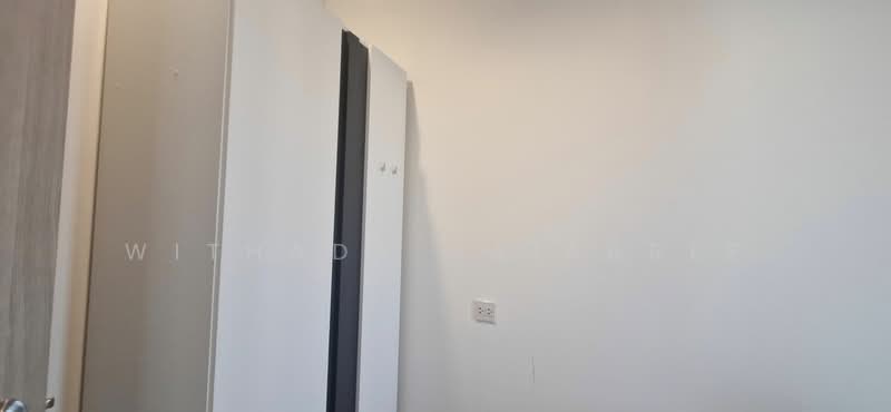 Whizdom Connect Sukhumvit, Bangkok, 1 Soi Piyibut 1, Sukhumvit Road, Bang Na, Bang Na, Bangkok, 2 Bedrooms, 42 sqm, Condo For Rent, by Withada Jaiarree, 500251635 - DDproperty.com