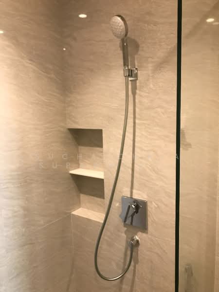 Maru Ekkamai 2, Bangkok, 70-5 Sukhumvit 63 Road, Phra Kanong Nua, Watthana, Bangkok, 1 Bedroom, 30 sqm, Condo For Rent, by Suchatchaya Supawachiranant, 500251654 - DDproperty.com