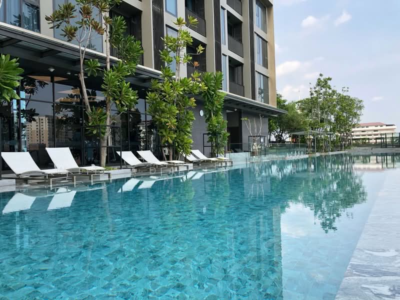 Whizdom Essence, Bangkok, 5 Piyabutr 1 Alley, Bang Chak, Phra Khanong, Bangkok, 1 Bedroom, 34 sqm, Condo For Rent, by Withada Jaiarree, 500251656 - DDproperty.com