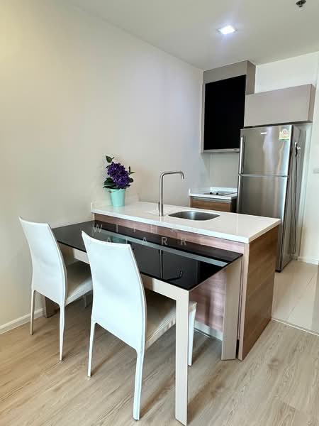 Rhythm Sukhumvit 50, Bangkok, 8 Sukhumvit 50, Sukhumvit Road, Phra Kanong, Khlong Toei, Bangkok, 1 Bedroom, 45 sqm, Condo For Rent, by Withada Jaiarree, 500251659 - DDproperty.com
