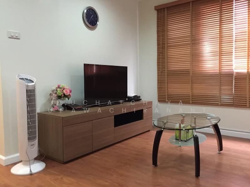Lumpini Suite Sukhumvit 41, Bangkok, Soi Sukhumvit 41, Khlong Tan Nua, Watthana, Bangkok, 2 Bedrooms, 63 sqm, Condo For Rent, by Suchatchaya Supawachiranant, 500251696 - DDproperty.com