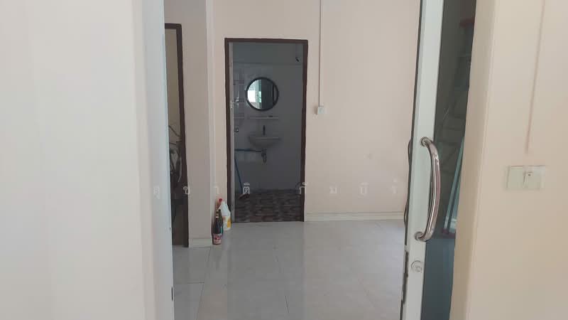 Rent Big House Near BTS Royal Thai Naval Academy, Samut Prakan, Bang Mueng, Muang Samut Prakarn, Samut Prakan, 3 Bedrooms, 250 sqm, Single Detached House For Rent, by Suchart Gambhir, 500251716 - DDproperty.com