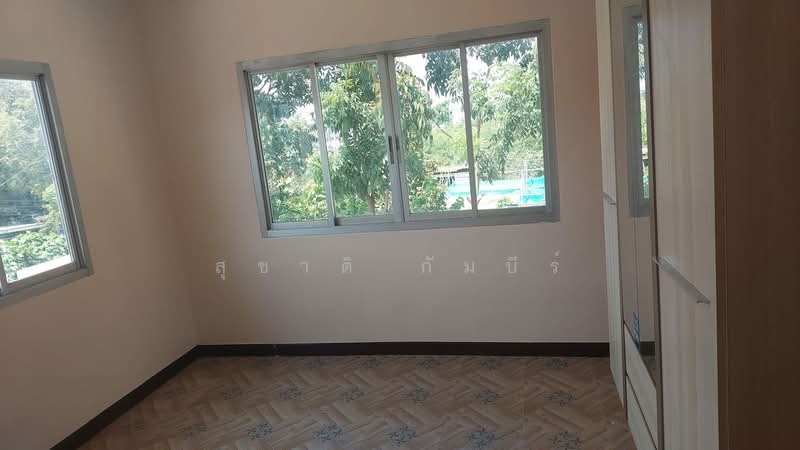 Rent Big House Near BTS Royal Thai Naval Academy, Samut Prakan, Bang Mueng, Muang Samut Prakarn, Samut Prakan, 3 Bedrooms, 250 sqm, Single Detached House For Rent, by Suchart Gambhir, 500251716 - DDproperty.com